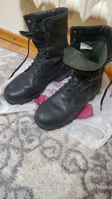 Продаю военные осенние берцы