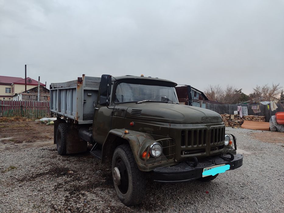 ЗИЛ 130 8-ка Матор ещё не прошло обкатку.