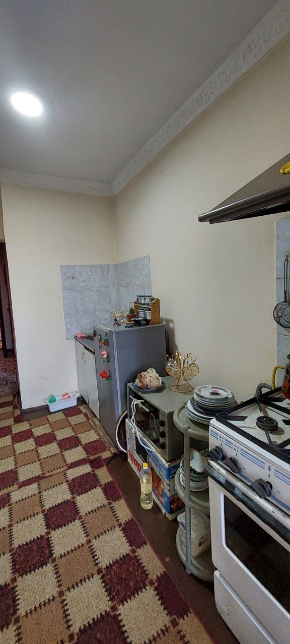 Продается 3-х комнатная квартира в городе Янгиюле.
