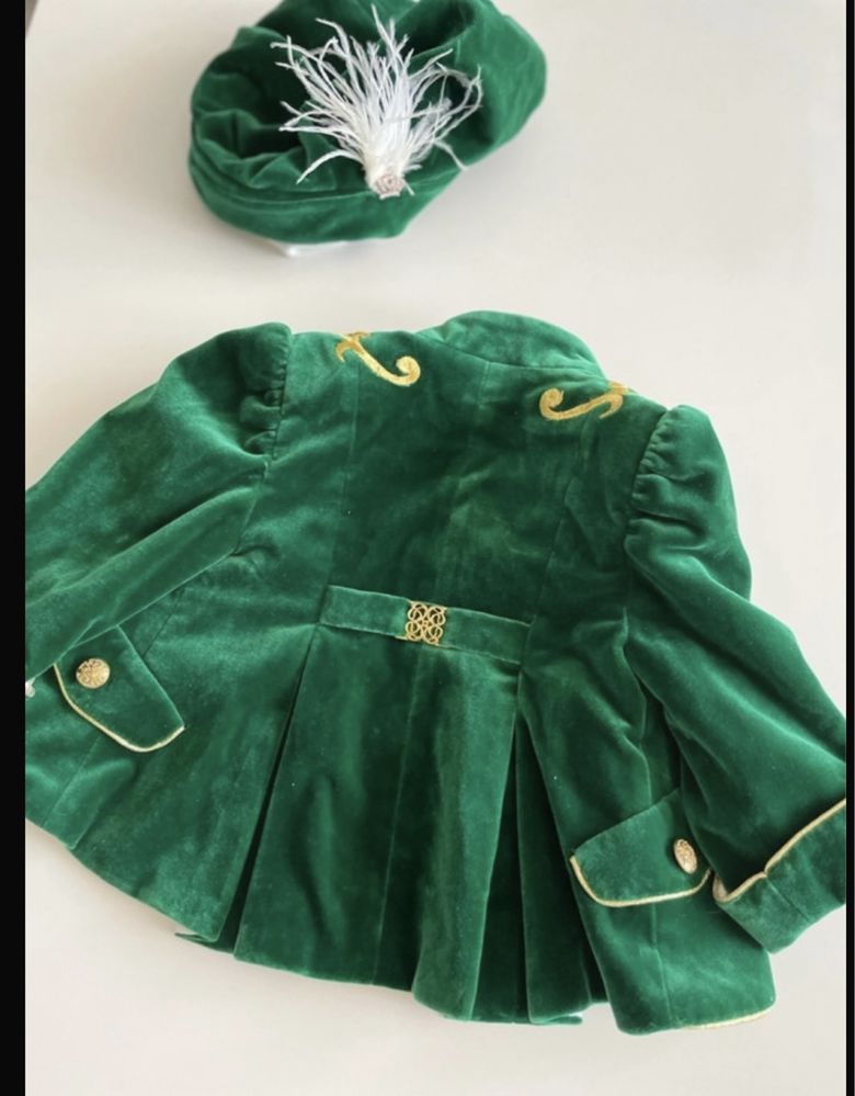 Costum elegant bebelusi botez