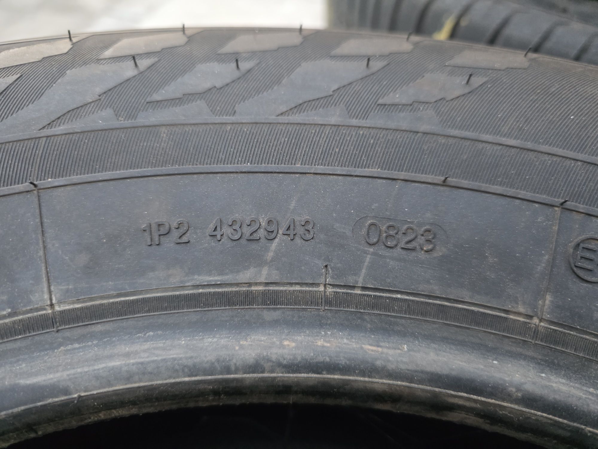 2бр Като нови зимни гуми 205 70 15 - Nokian - DOT 2023