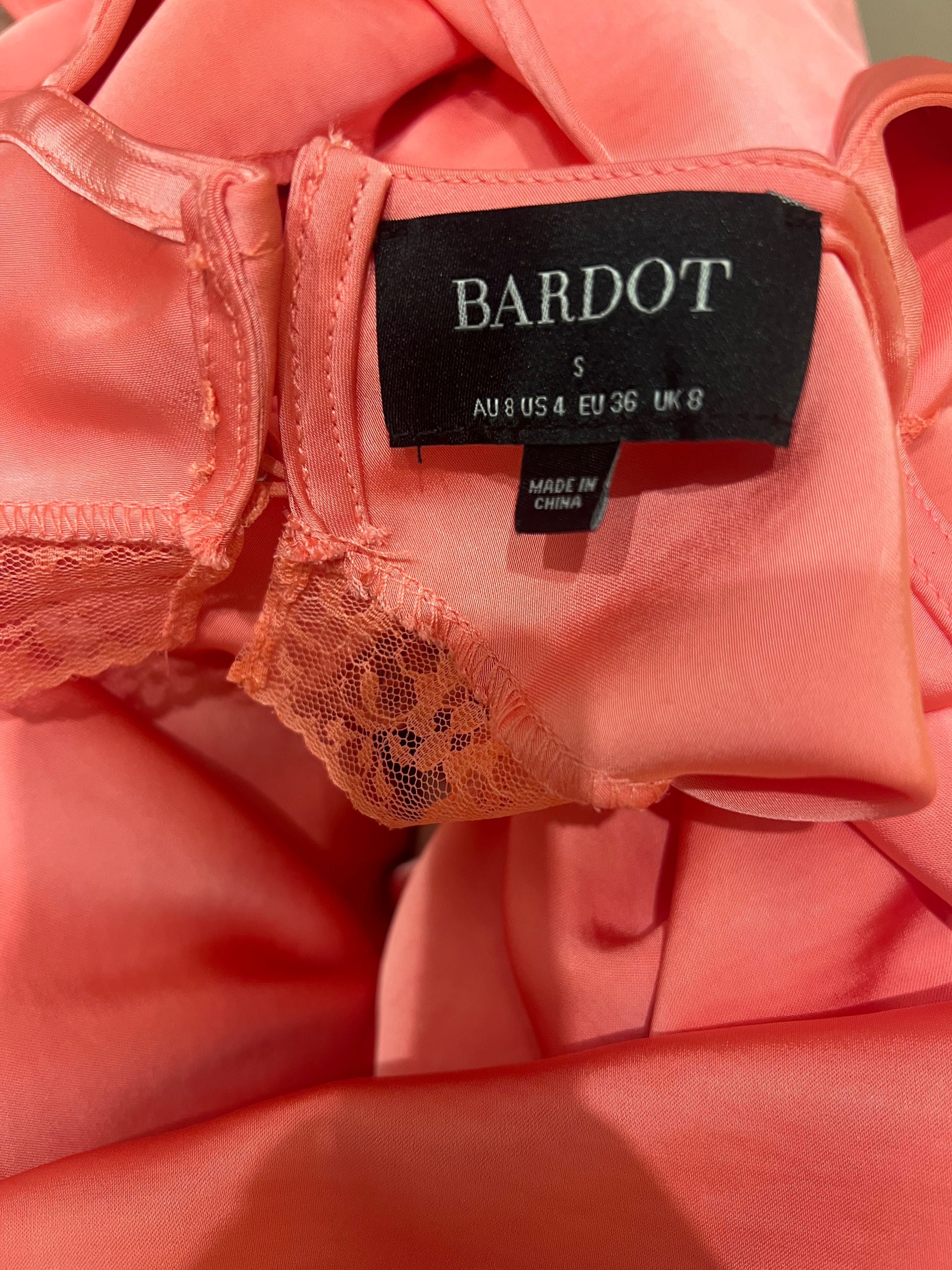 Коктейлна Рокля Bardot