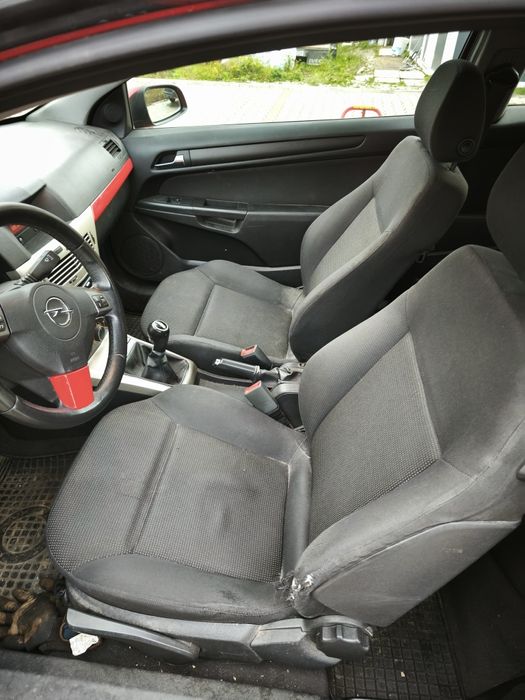 Vând Opel Astra H GTC