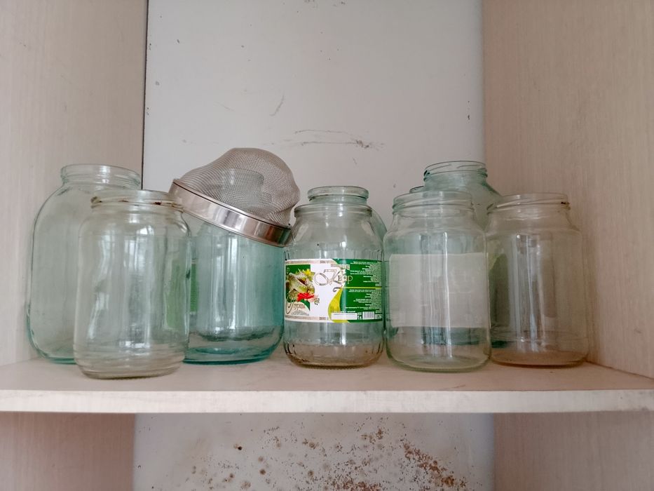 Много разных банок за 5000₸