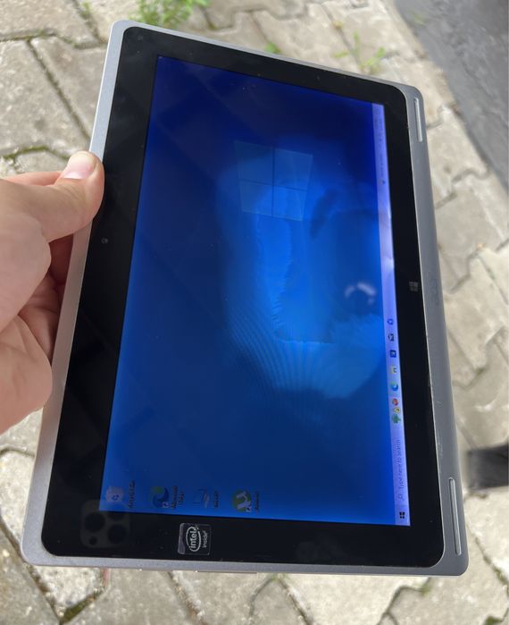 Acer aspire switch 10 inch tableta laptop