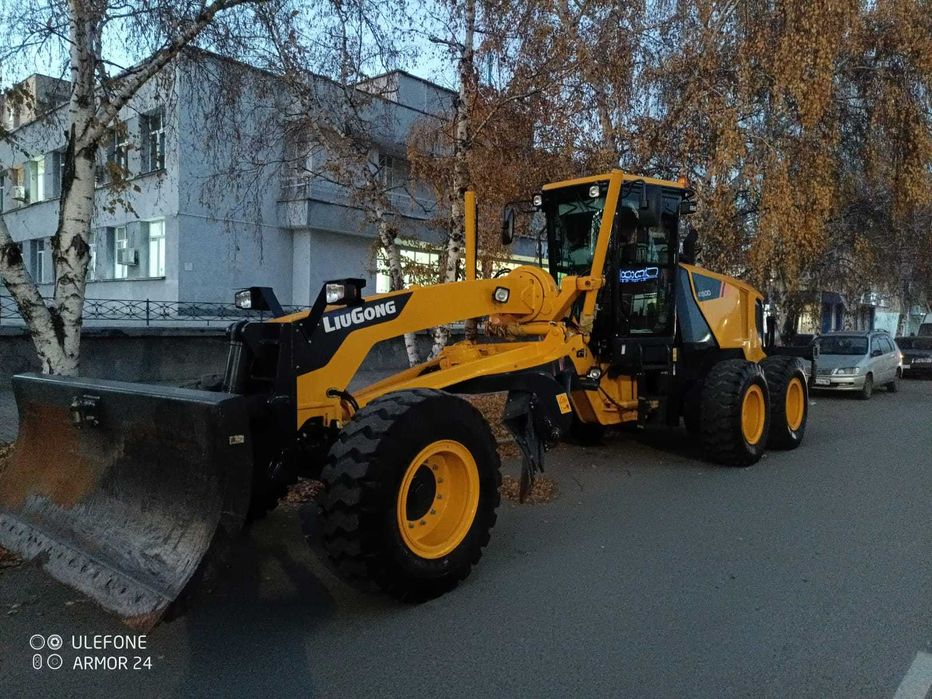 Оказание услуг грейдера Liugong CLG 4180D с оператором