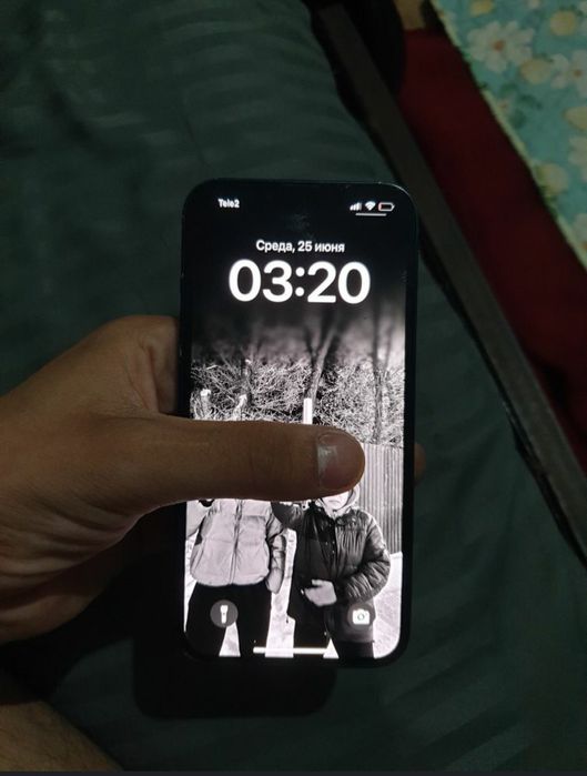 Продам Айфон 13 128гб