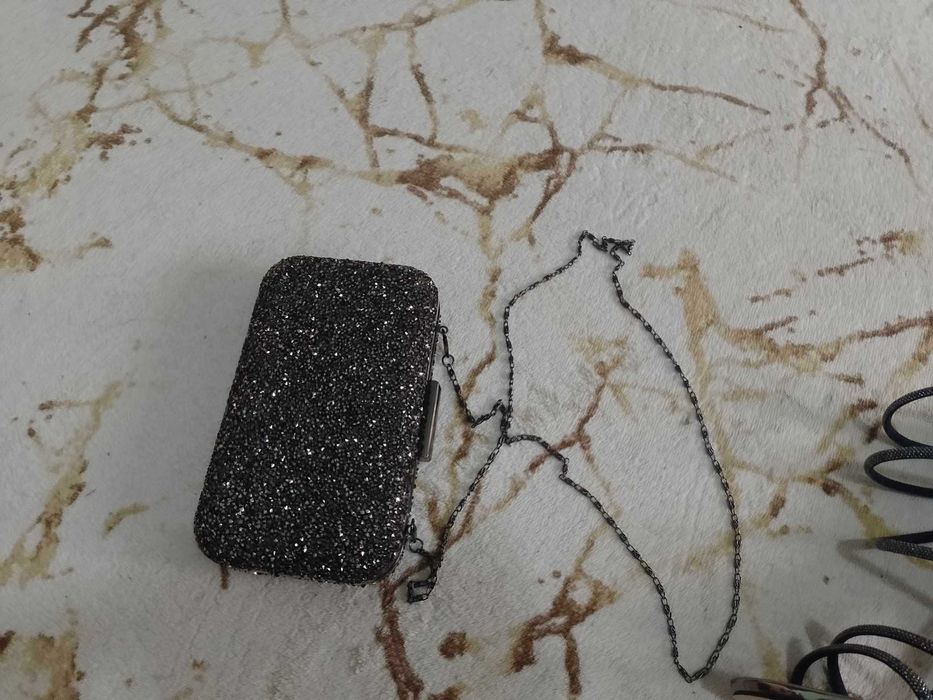 нови бални обувки 38н. и чанта 95 лв