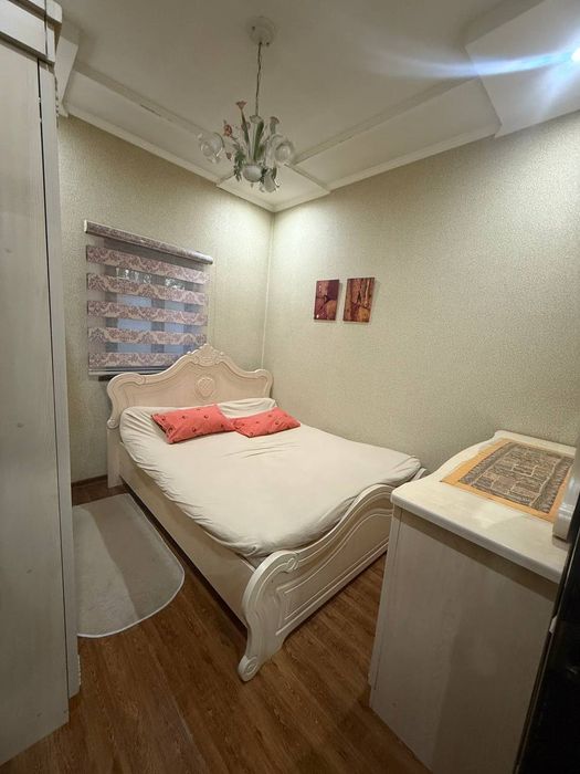 Сдается 2х комнатный еврокотедж в центре города Мирабадский район