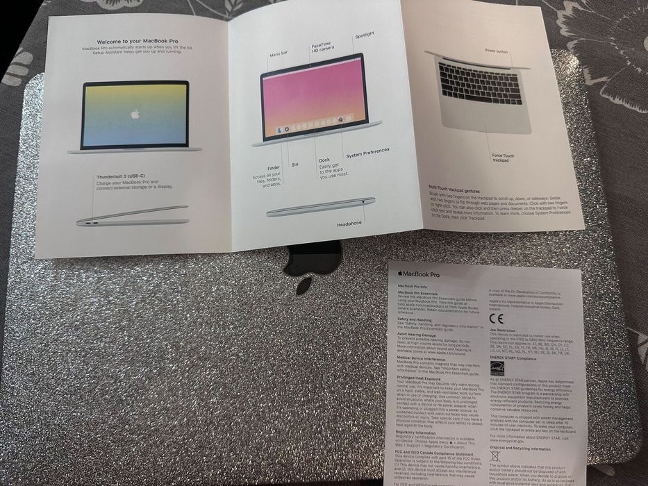 MacBook Pro лаптоп
