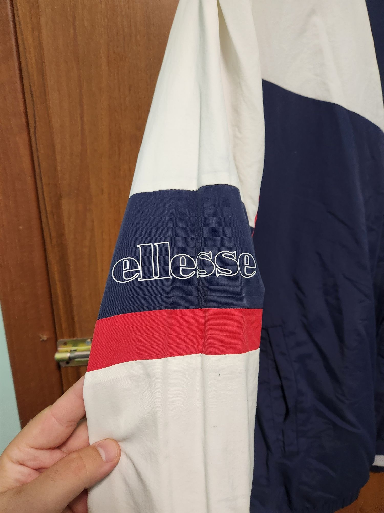 Ellesse оригинално мъжко яке / ветровка