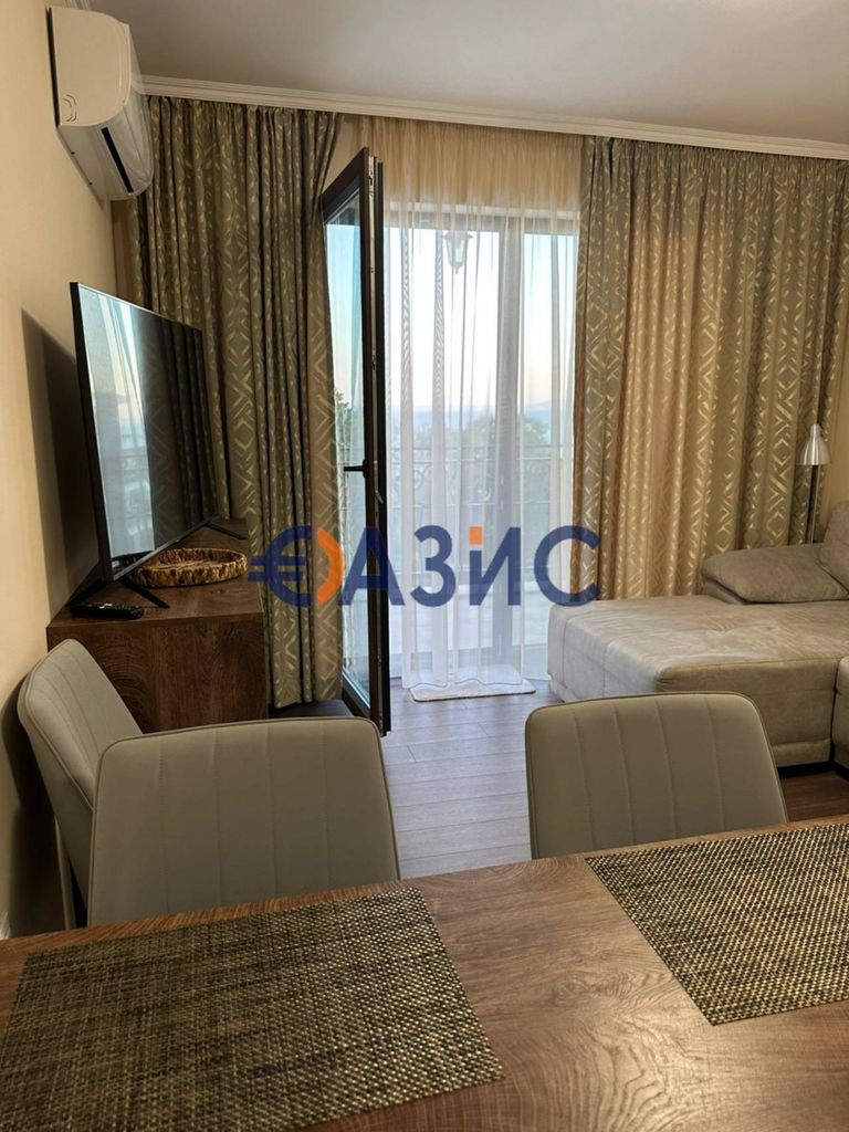Продава се Тристаен апартамент в Несебър - 120 кв.м за 3500 €/кв.м - Снимка #9