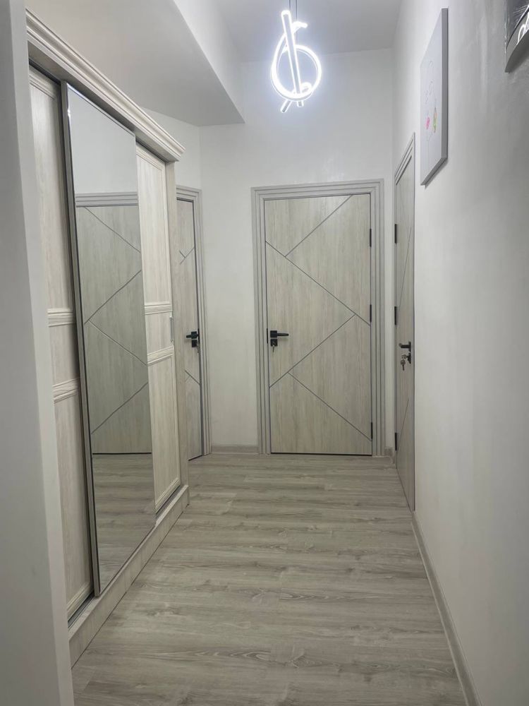 Продается Квартира 49кв поварот зафар