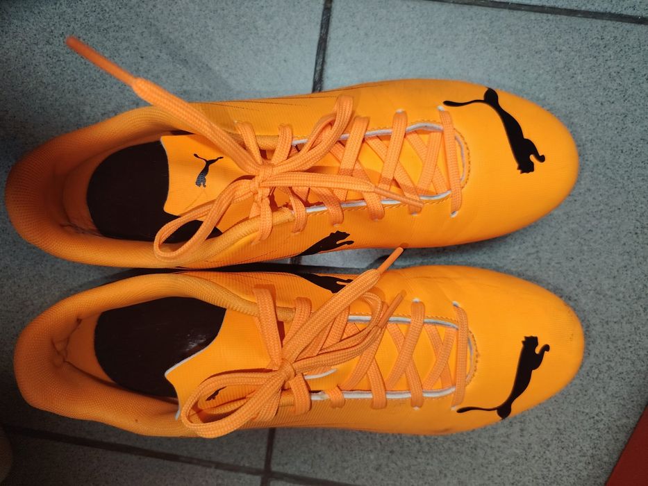 Ghete fotbal sg mărimea 41 purtate o singura data