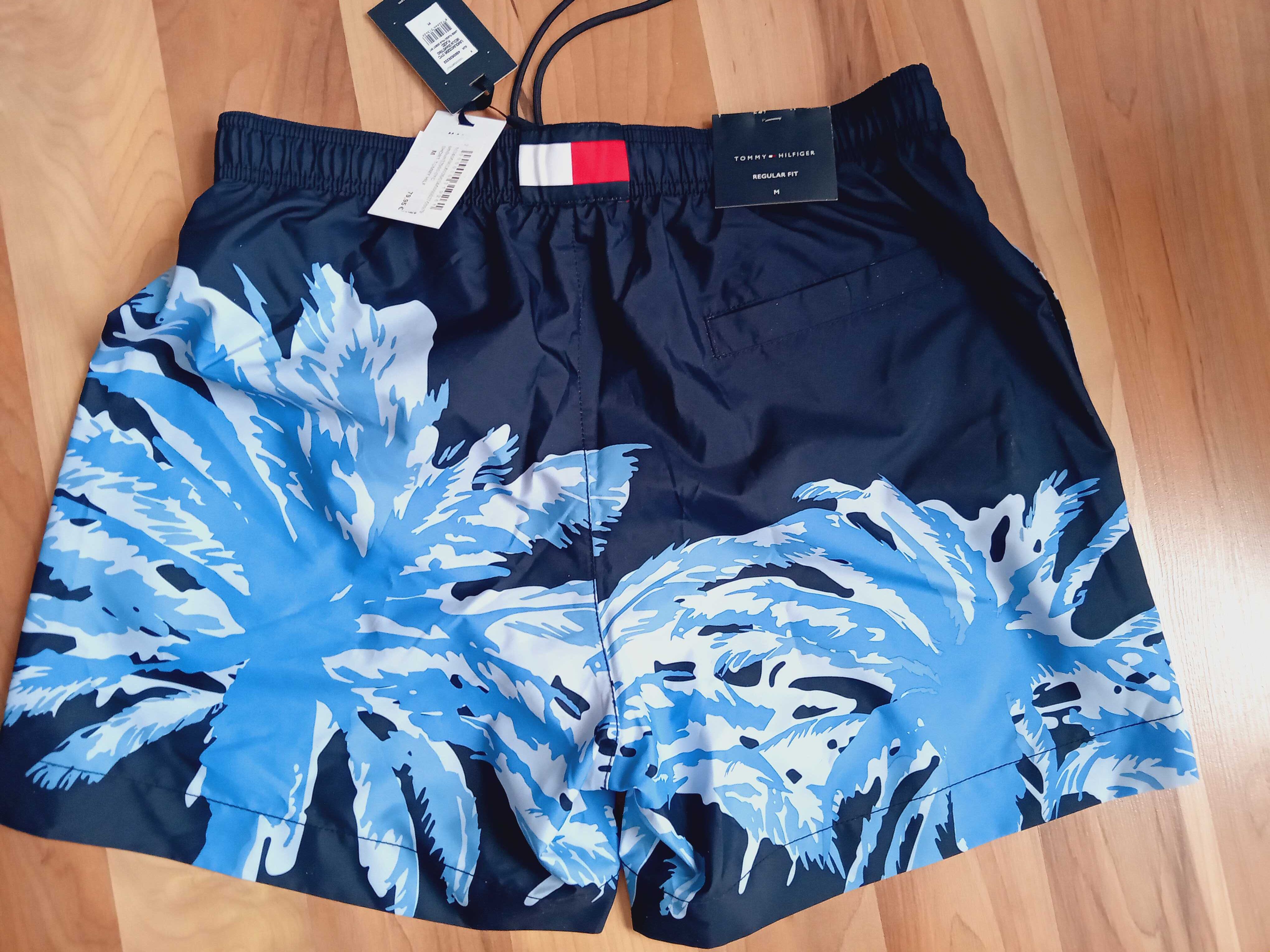 Tommy Hilfiger тениски