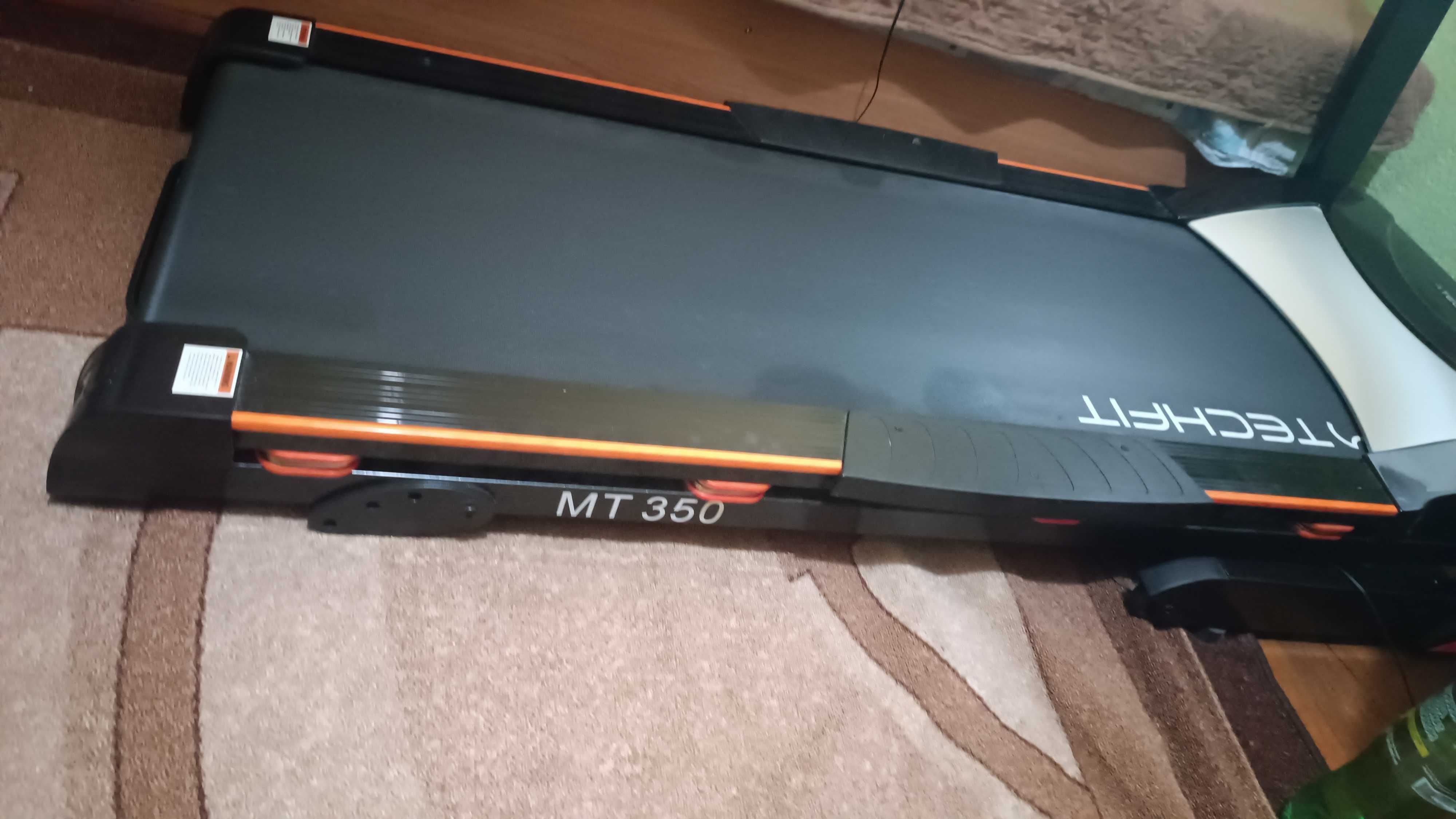 Бягаща пътека TECHFIT MT350, Мотор 2 к.с., Скорост 0.8-16 км/ч, 120 кг