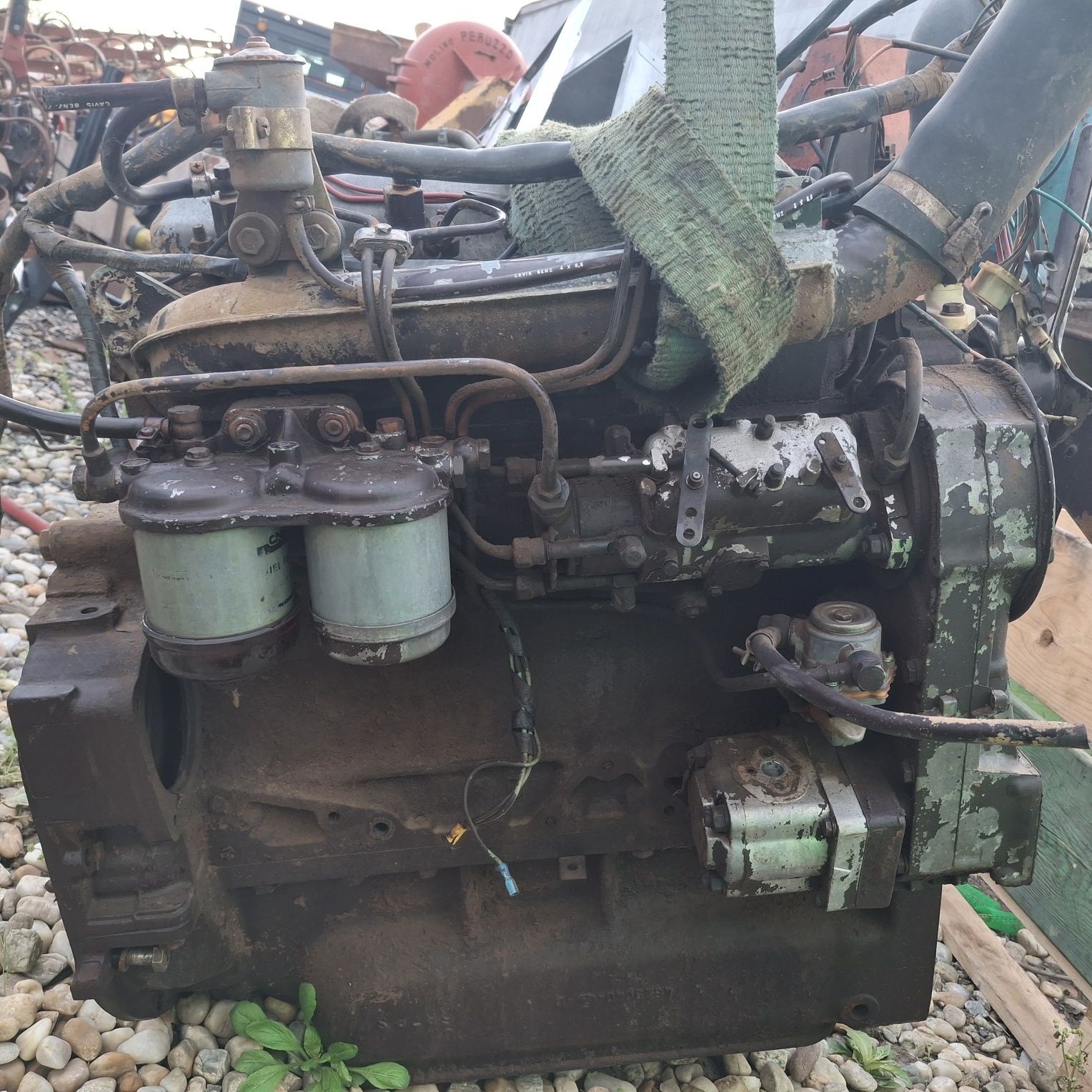Motor tractor fiat 640