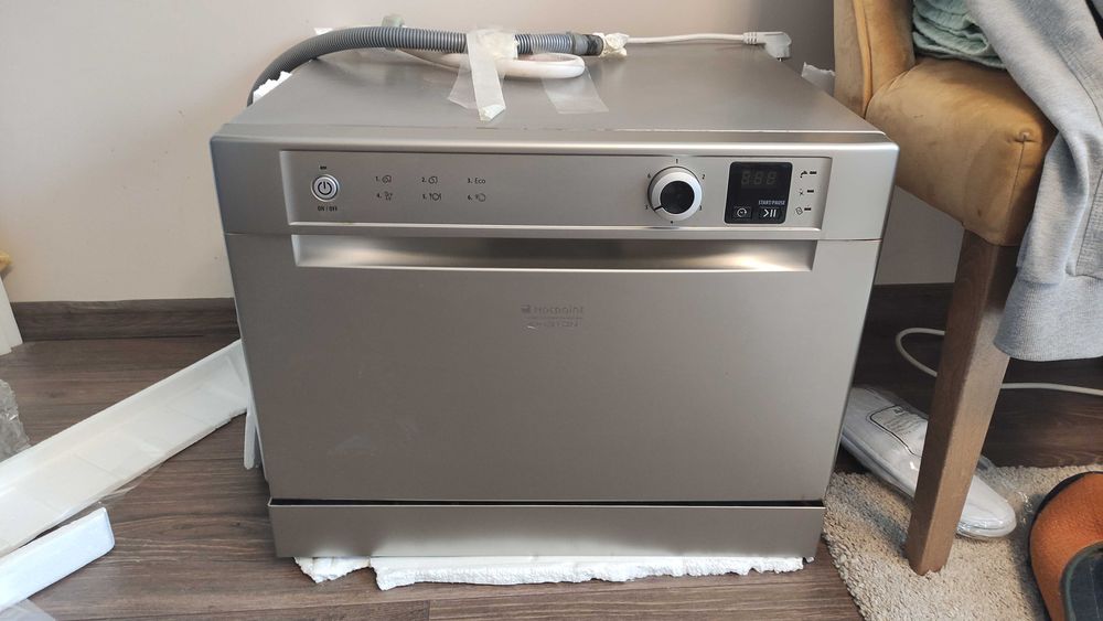 Съдомиялна Hotpoint Ariston HCD 662 S EU - 6 комплекта