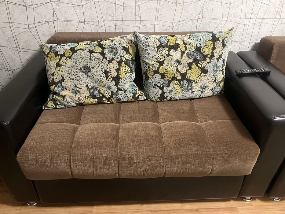 Продам кресло-кровавь в отличном сомтоянии