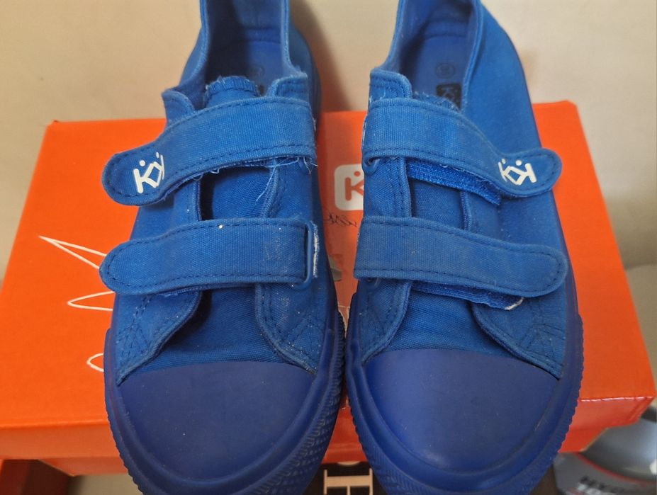 Разпродажба на детски пролетни 33,34,35