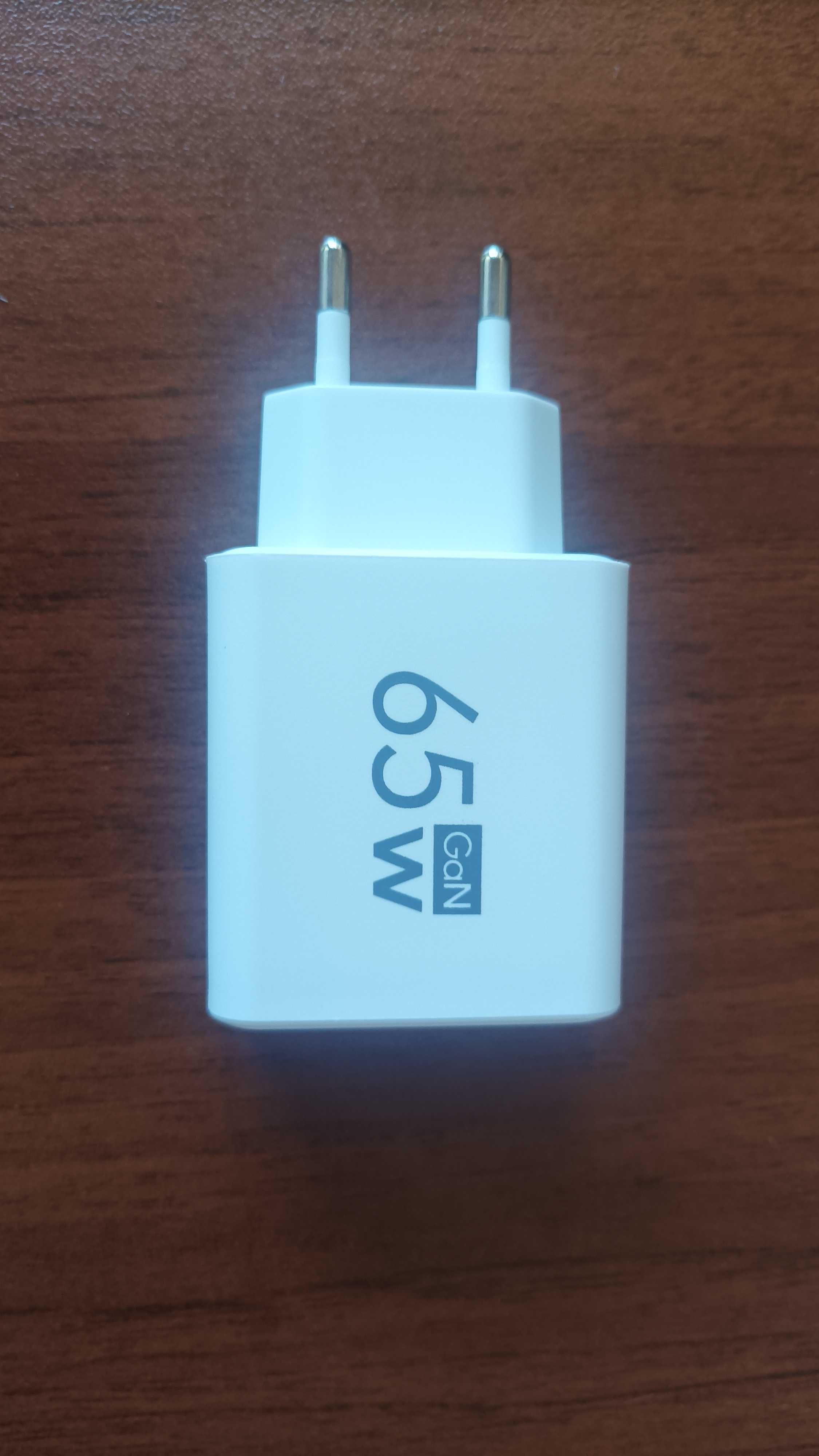 Зарядно за телефон USB-A, USB-C 65W ново