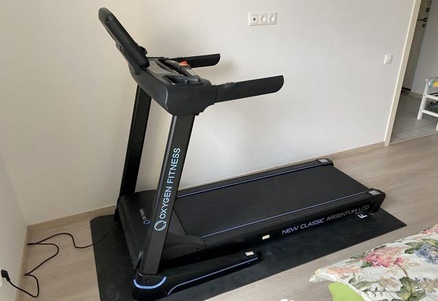 Продам беговую дорожку Oxygen Fitness - как новая! Возможен обмен!