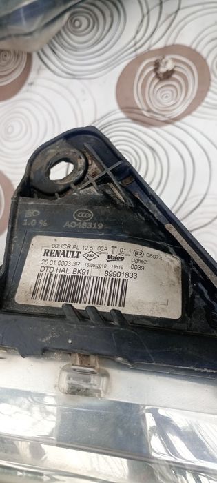 Vând faruri Renault laguna 3