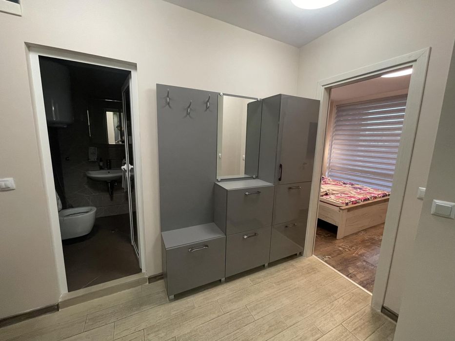 Ключ в офиса! Двустаен, под наем, ж.к Славейков с паркомясто