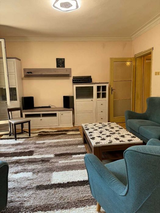 Дава се под наем Тристаен апартамент в София, Яворов - 92 кв.м за 612 € - Снимка #2