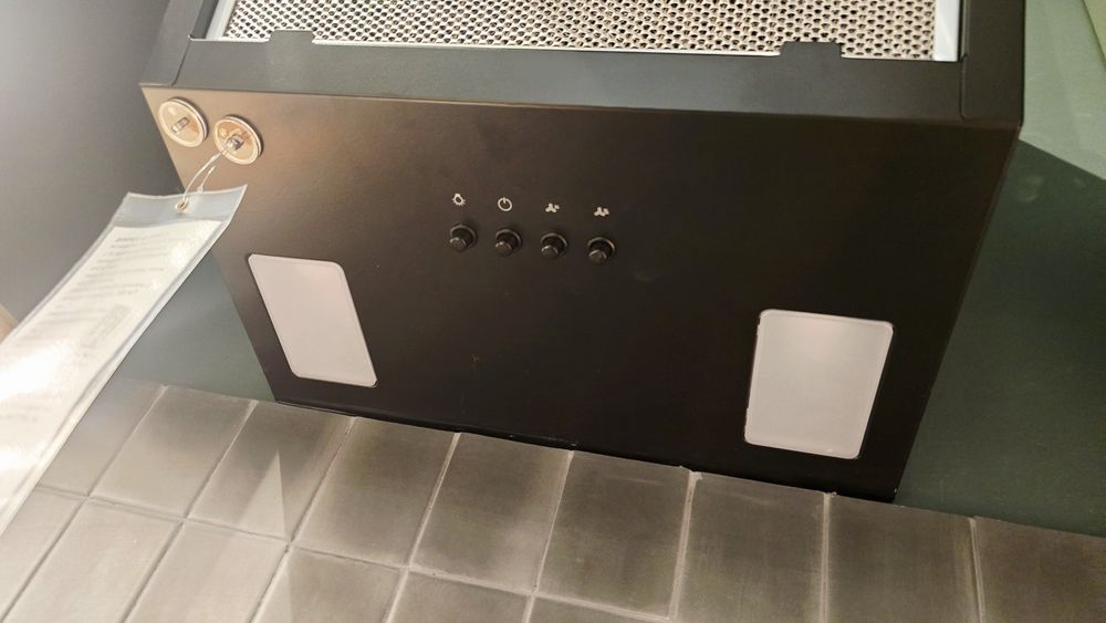 Аспиратор 55 см на 34 см чисто нов ИКЕА