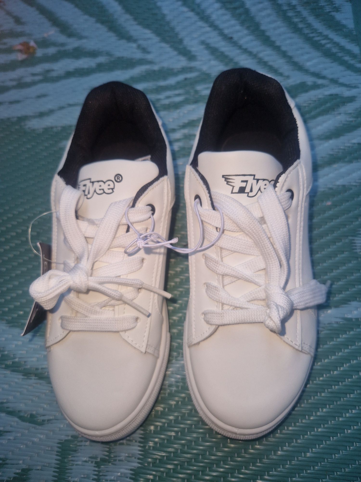 Adidas copii unisex, pantofi sport mas 34