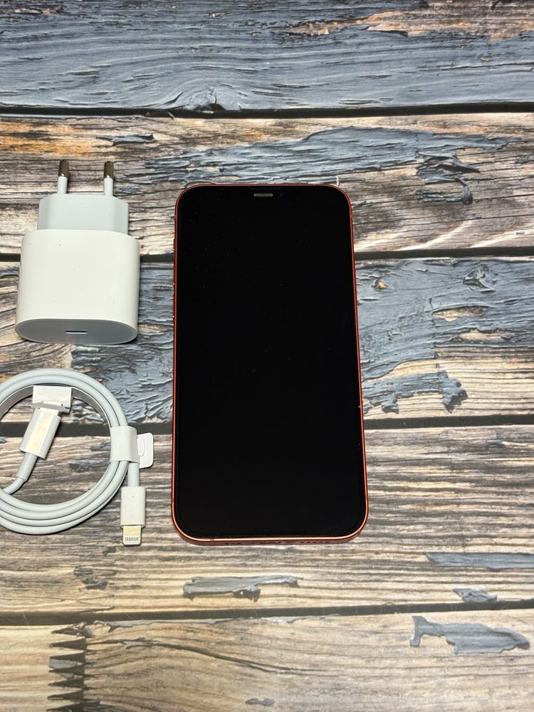 iPhone 12 Red Edition ca Nou