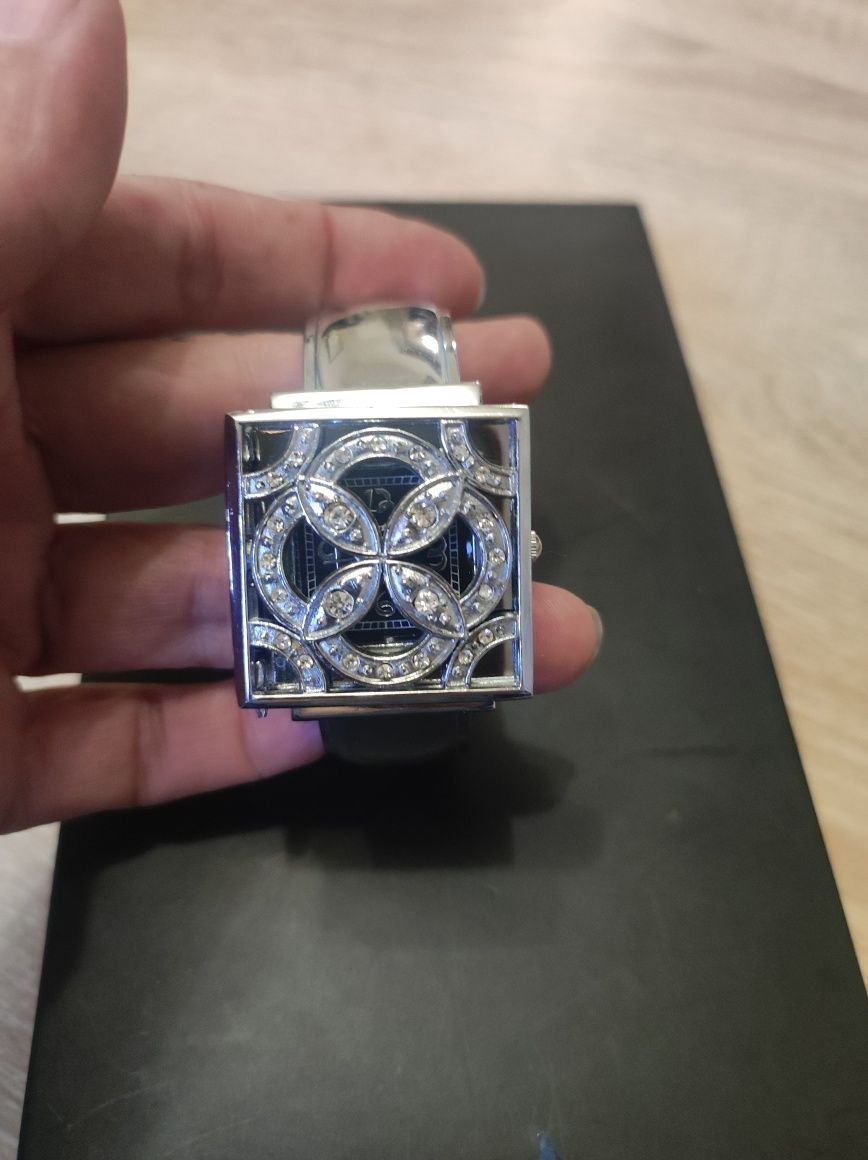 Дамски Часовник Cartier