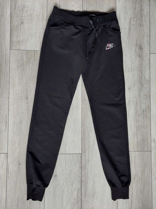 Дамски екип Nike