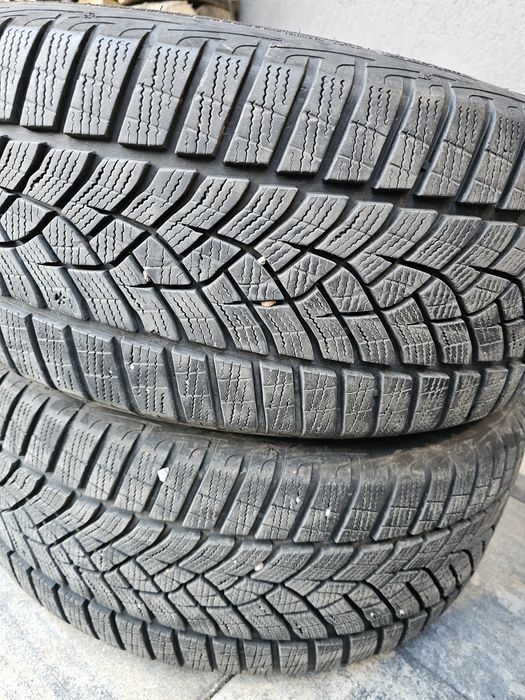 3 бр. зимни 225/45/18 Goodyear Ultragrip Performance Gen 1 Runflat