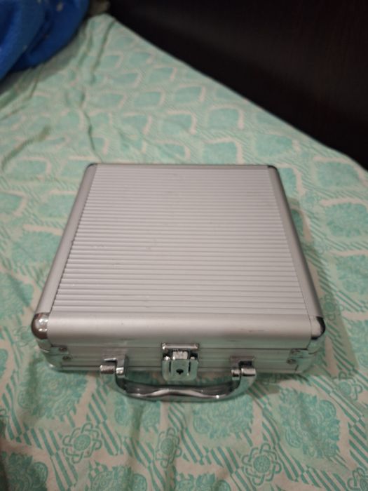 Trusa poker (negociabil)