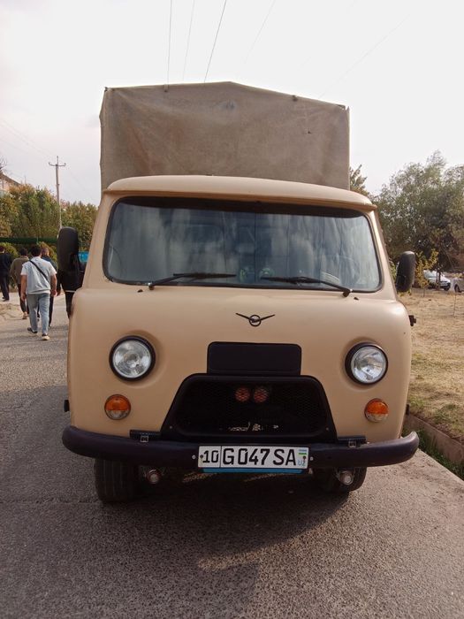 UAZ sotiladi 1988 30 million