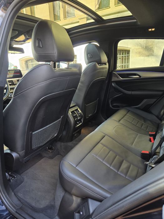 Model: BMW X4 xDrive20d, M-Pachet