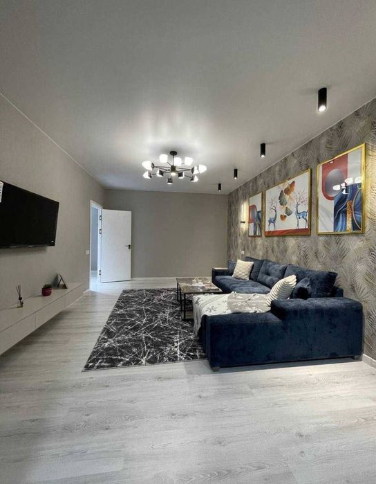 Продается 3х ком квартира, ориентир: Ц-1, 80 м²