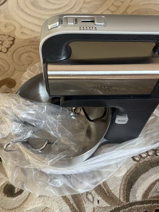 миксер новый 15000 га алган 8000 тг сатамын