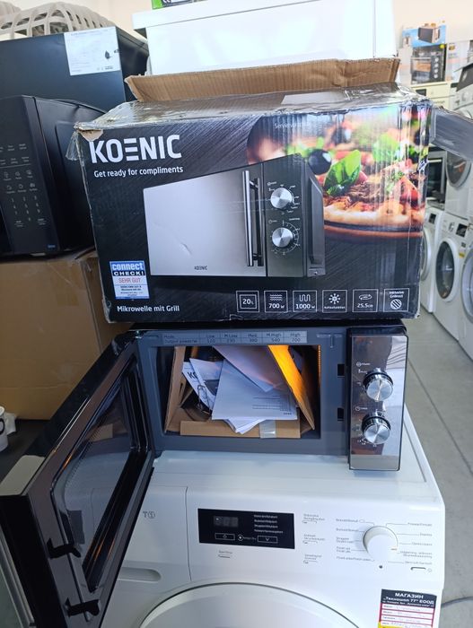 Нова Микровълнова фурна KOENIC