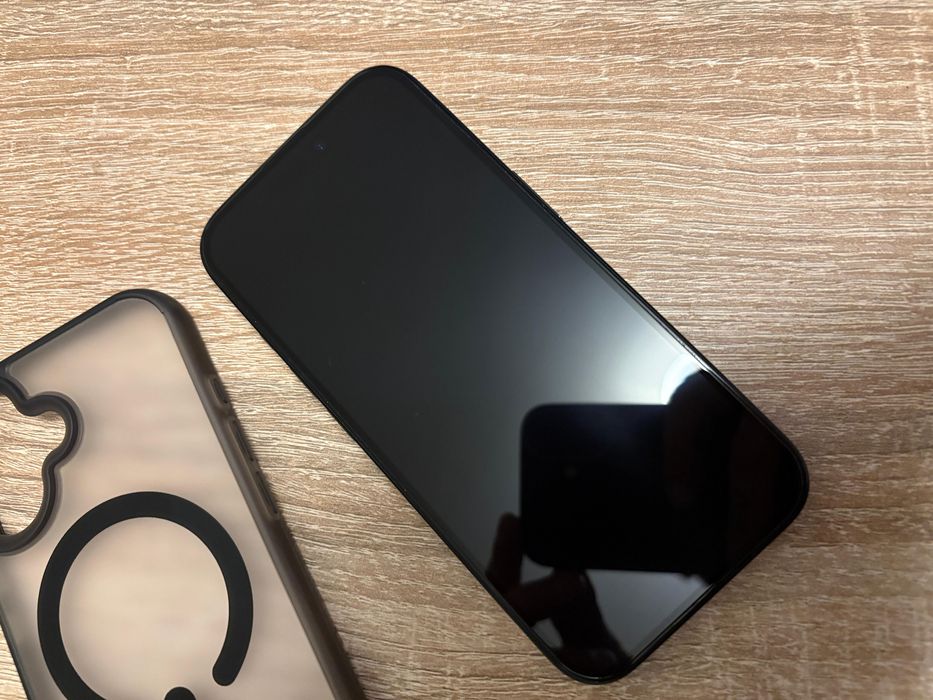Vand iphone 16 128 gb ca nou (garantie )
