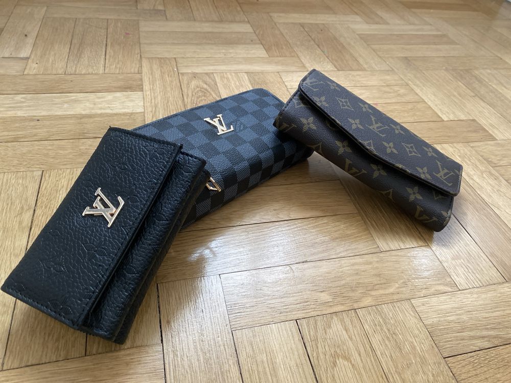 Женски портмонета на Louis Vuitton на топ цени!