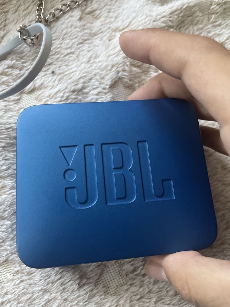 JBL колонка синя