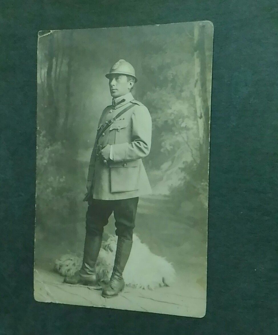 Fotografie militar casca ofiter 1915