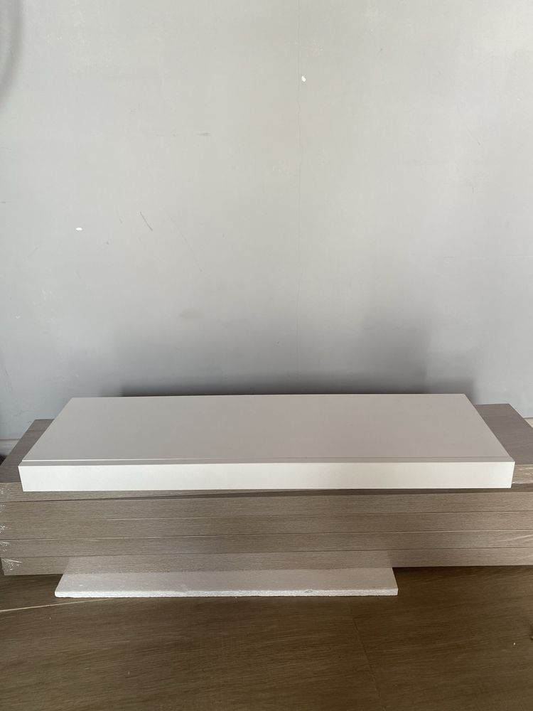 Стенен рафт с чекмедже MDF