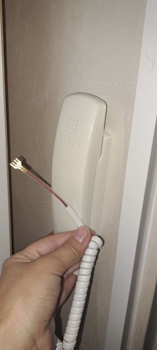 Продается домофонная трубка