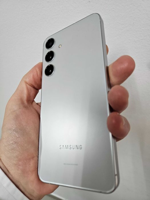 Samsung Galaxy S24 plus, 256Gb, impecabil, Garantie 30 zile.
