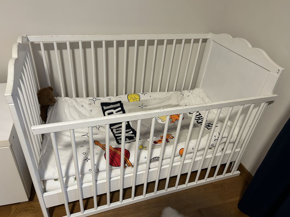 Patut IKEA cu saltea de cocos dehusabila + cearceaf de saltea