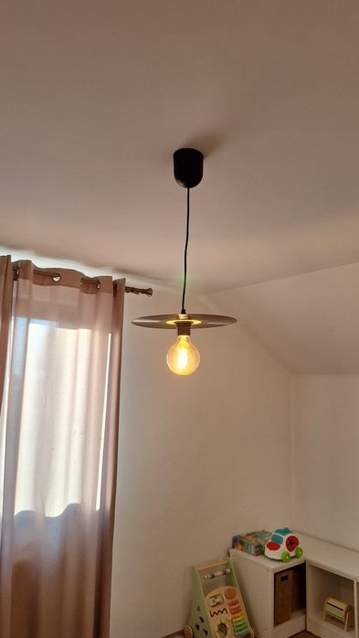 Lustra tip pendul cu disc de vinil